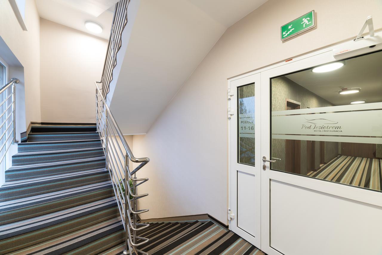 Hotel Pod Jesiotrem Labiszyn Exterior foto
